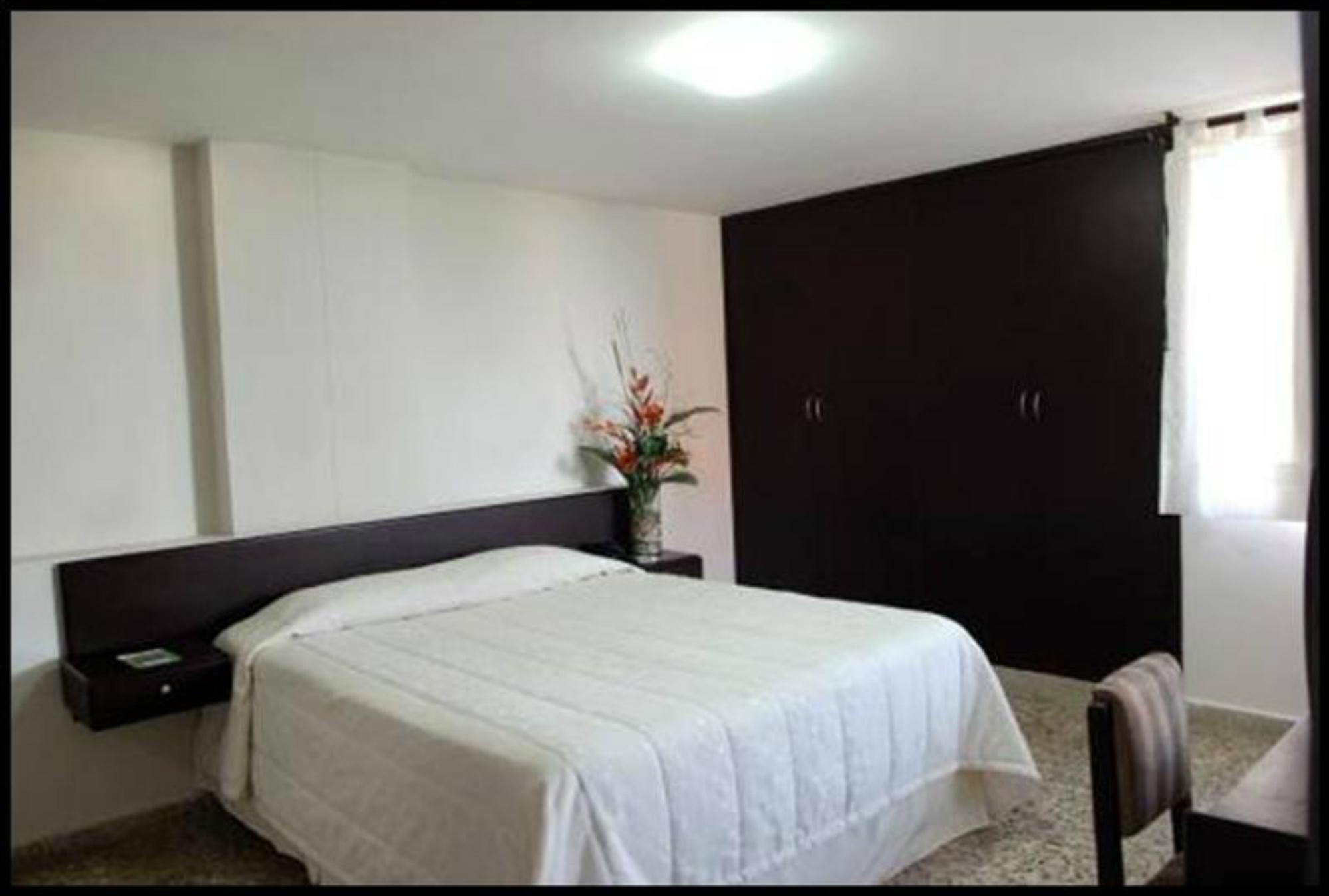 Ayenda 1313 Barahona 72 Hotel Barranquilla  Ngoại thất bức ảnh